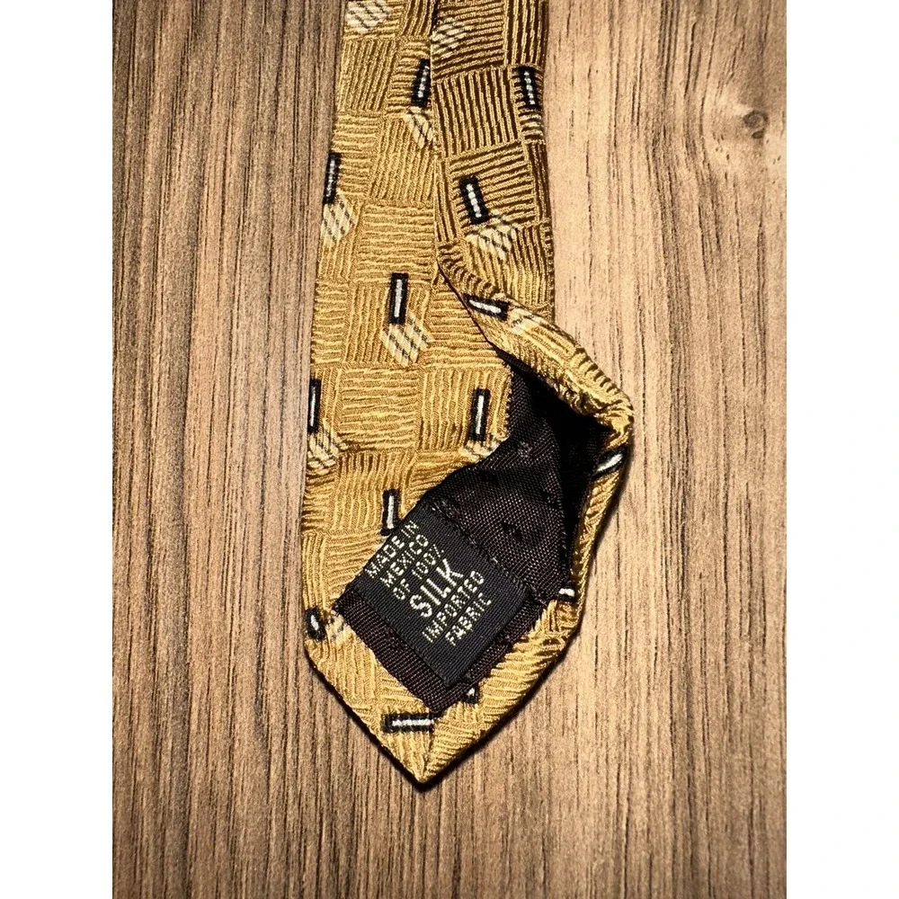 Neo Bill Blas Neck Tie Beige 100% Silk‎